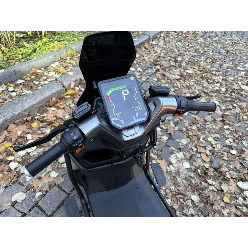 Велоскутер Crosser V-1 72V/23AH/2000W 