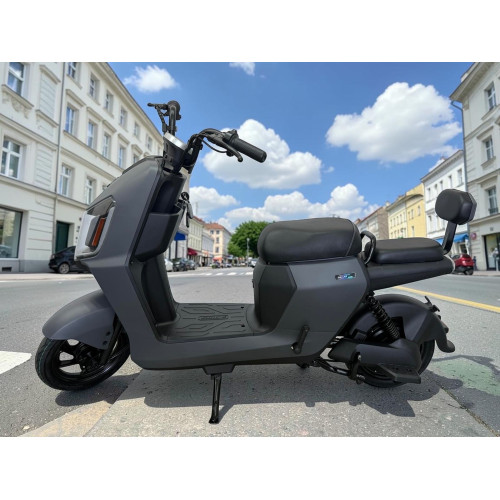 Електровелосипед Oscar Amir 800W/48V/20Ah LFP (LiFePO4) Графит