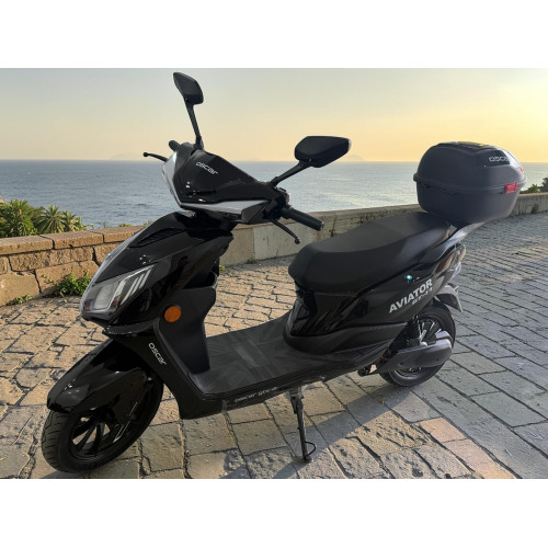 Електроскутер Oscar Aviator GT-17, 2500 Вт, 72 В/30 А·год, LiFePO4