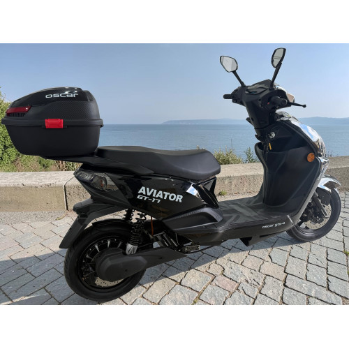 Електроскутер Oscar Aviator GT-17, 2500 Вт, 72 В/30 А·год, LiFePO4