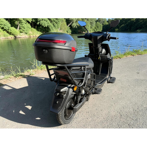Електроскутер Oscar Sport GT-21, 2500 Вт, 72 В/30 А·год, LiFePO4