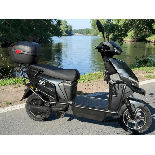 Електроскутер Oscar Sport GT-21, 2500 Вт, 72 В/30 А·год, LiFePO4
